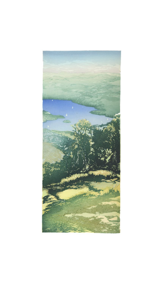 Sailing On Lake Sunapee